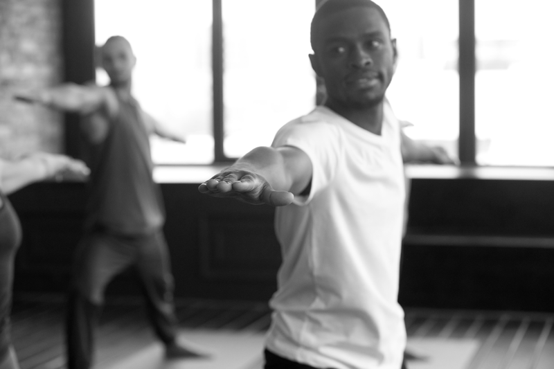 Séance de stretching et mobilité avec coach sportif au Mans pour améliorer souplesse et récupération